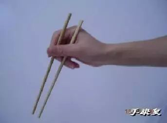 兒童發(fā)育遲緩康復(fù)訓(xùn)練——小兒腦癱的作業(yè)療法訓(xùn)練